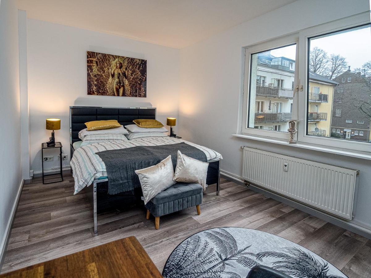 Gemuetliche & Individuelle Ferienwohnungen In Krefeld - Junik Apartments Bagian luar foto