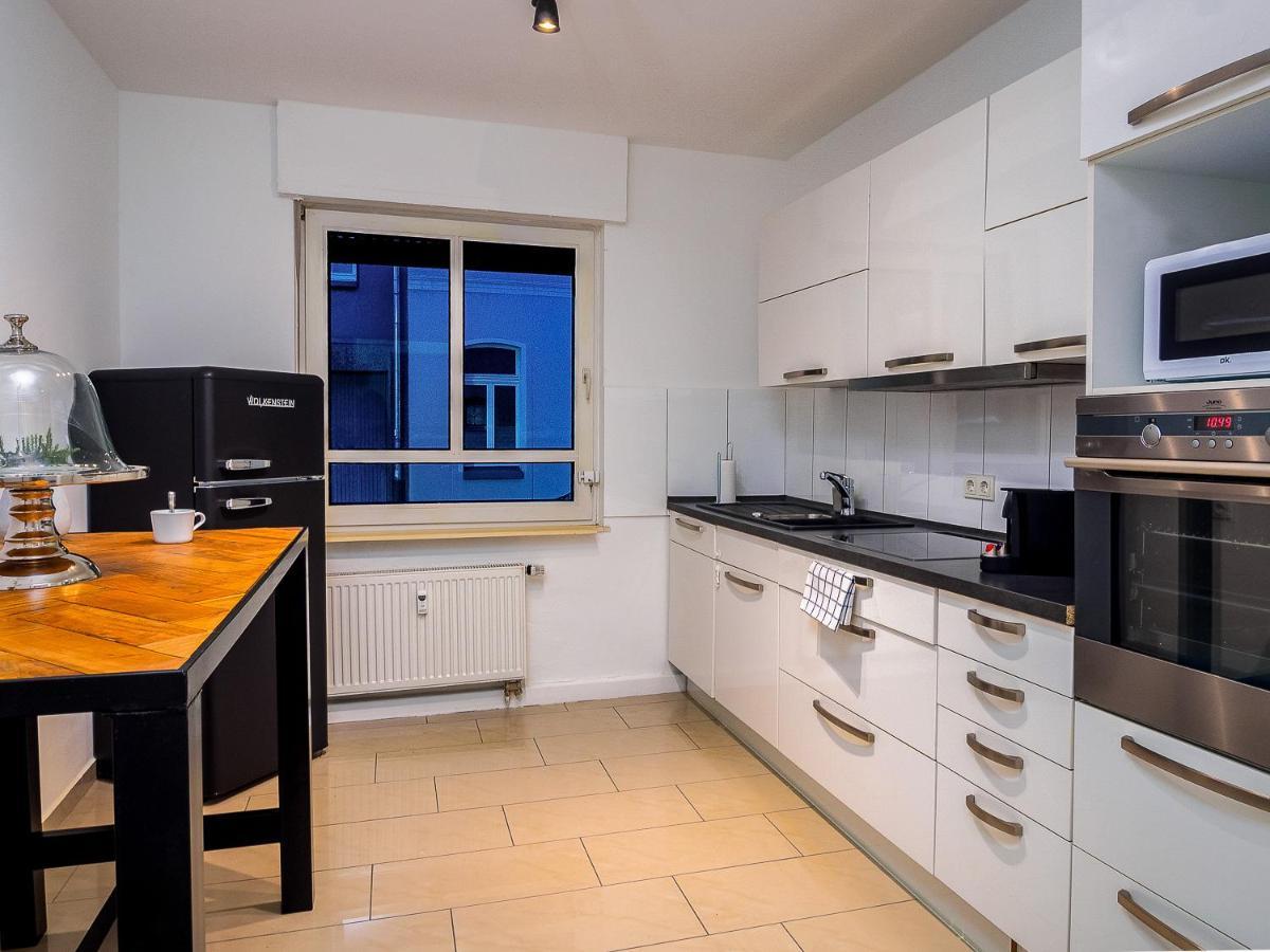 Gemuetliche & Individuelle Ferienwohnungen In Krefeld - Junik Apartments Bagian luar foto