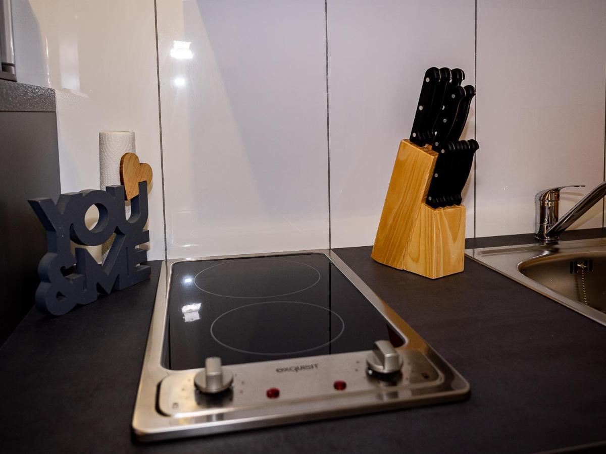 Gemuetliche & Individuelle Ferienwohnungen In Krefeld - Junik Apartments Bagian luar foto