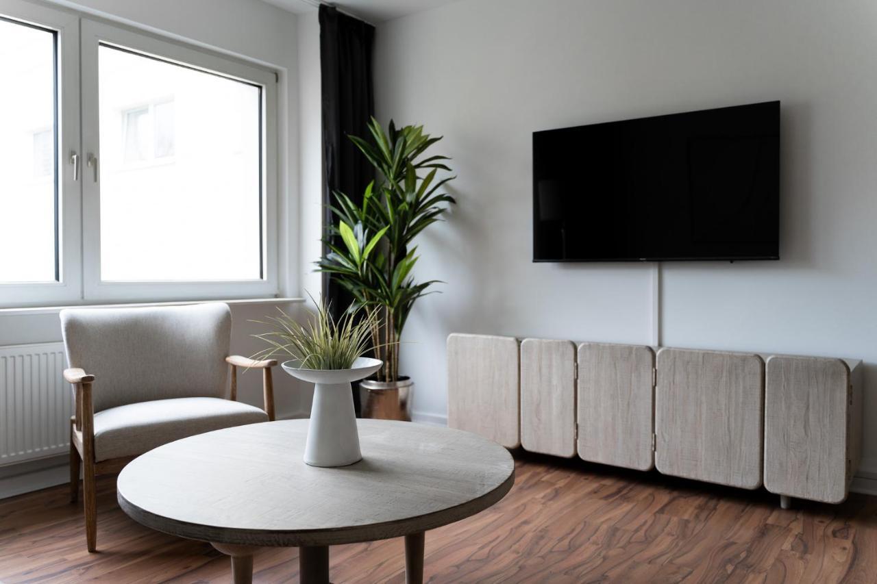 Gemuetliche & Individuelle Ferienwohnungen In Krefeld - Junik Apartments Bagian luar foto