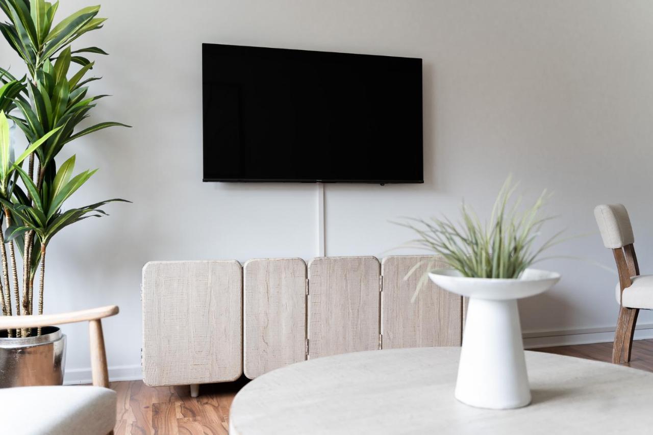 Gemuetliche & Individuelle Ferienwohnungen In Krefeld - Junik Apartments Bagian luar foto
