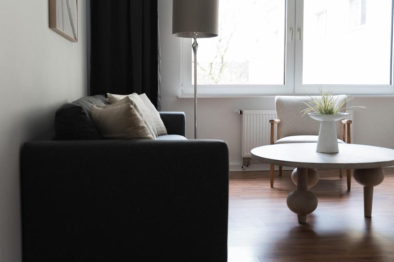 Gemuetliche & Individuelle Ferienwohnungen In Krefeld - Junik Apartments Bagian luar foto