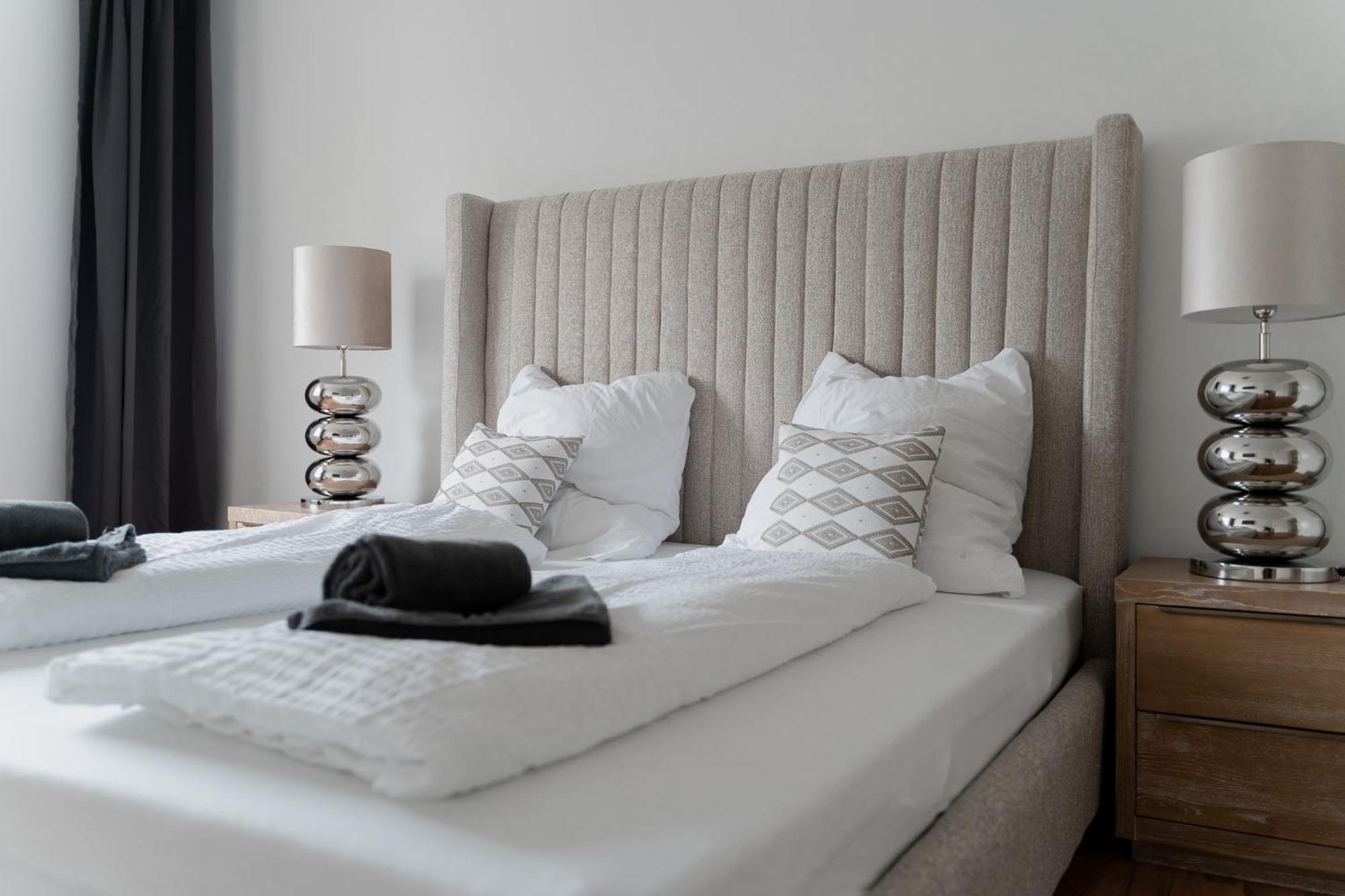 Gemuetliche & Individuelle Ferienwohnungen In Krefeld - Junik Apartments Bagian luar foto