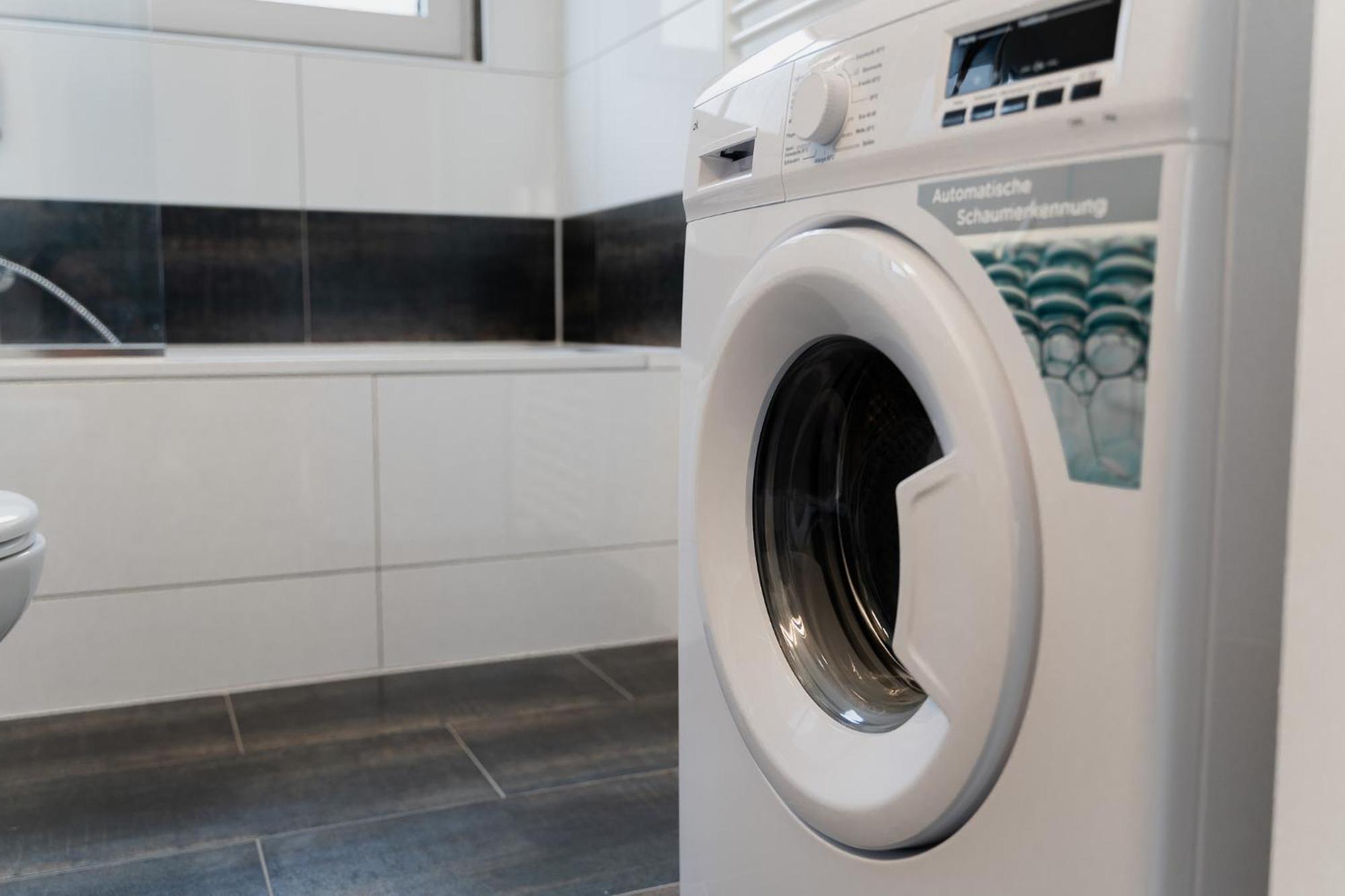 Gemuetliche & Individuelle Ferienwohnungen In Krefeld - Junik Apartments Bagian luar foto
